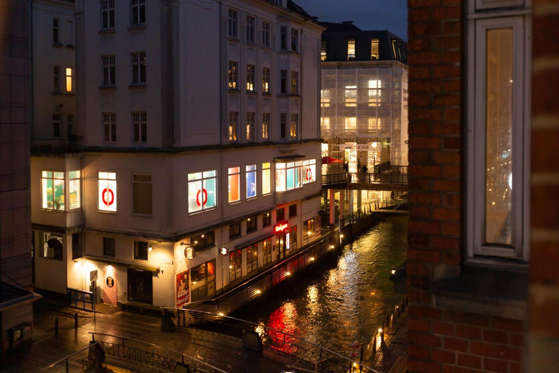 Come Stay In Aarhus - Close To Everything 4 People Ngoại thất bức ảnh
